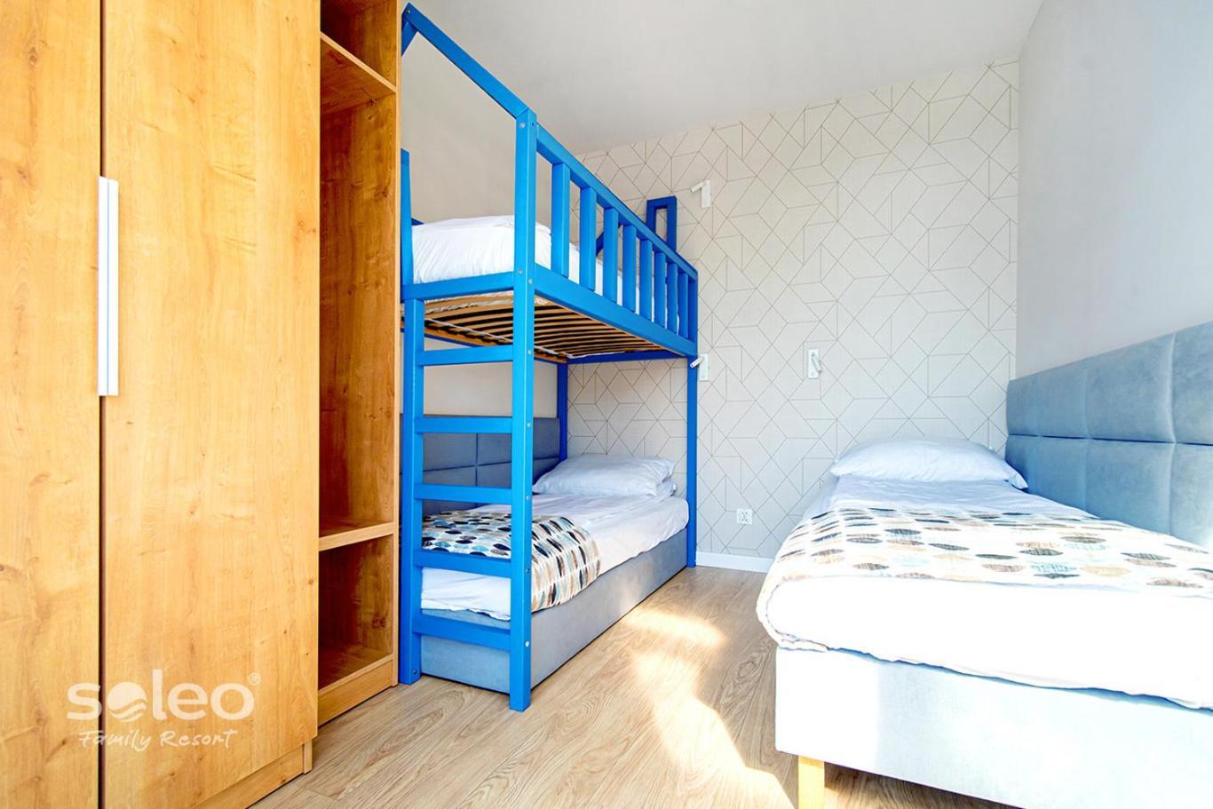 Soleo Family Resort - Domki 3 Min Od Morza - 3 Baseny, 4 Jacuzzi, Sauna, Animacje, Malpi Gaj, 3 Sale Zabaw, 4 Place Zabaw, 2 Restauracje Rewal Esterno foto